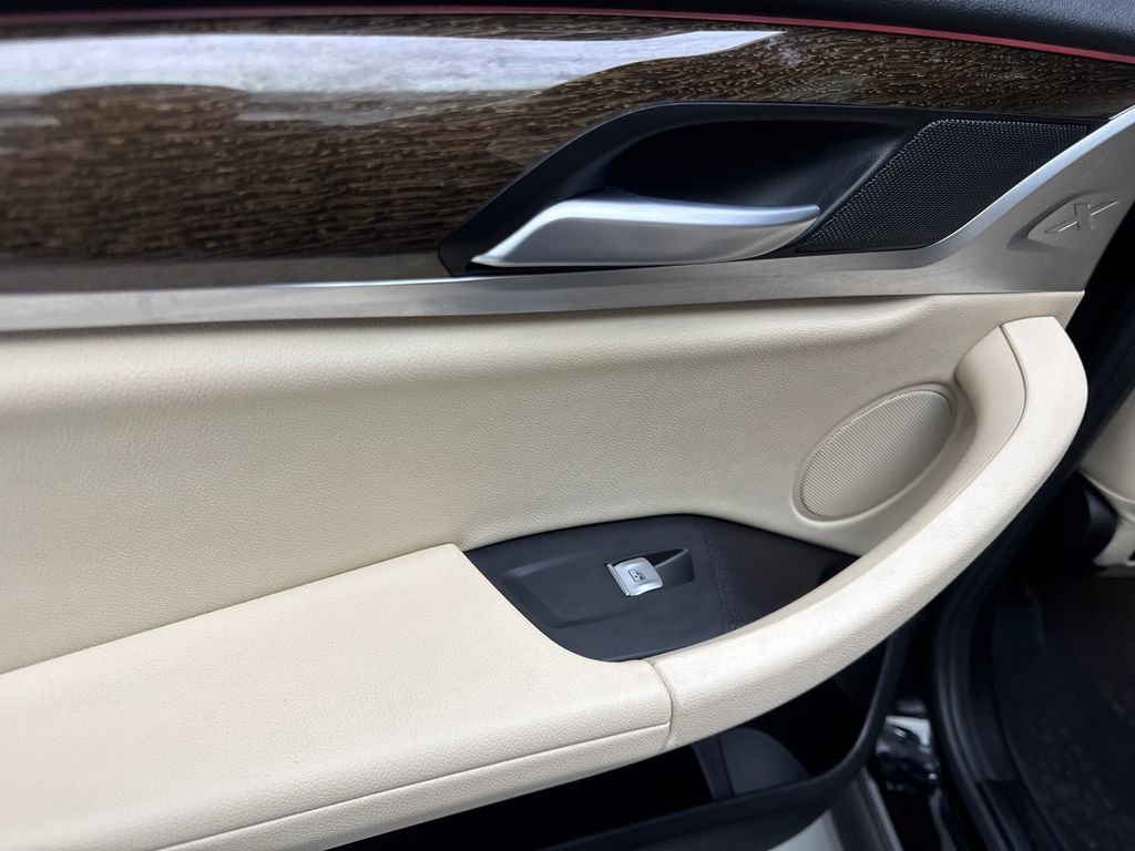 Used 2023 BMW X3 sDrive30i w/ Convenience Package image 39