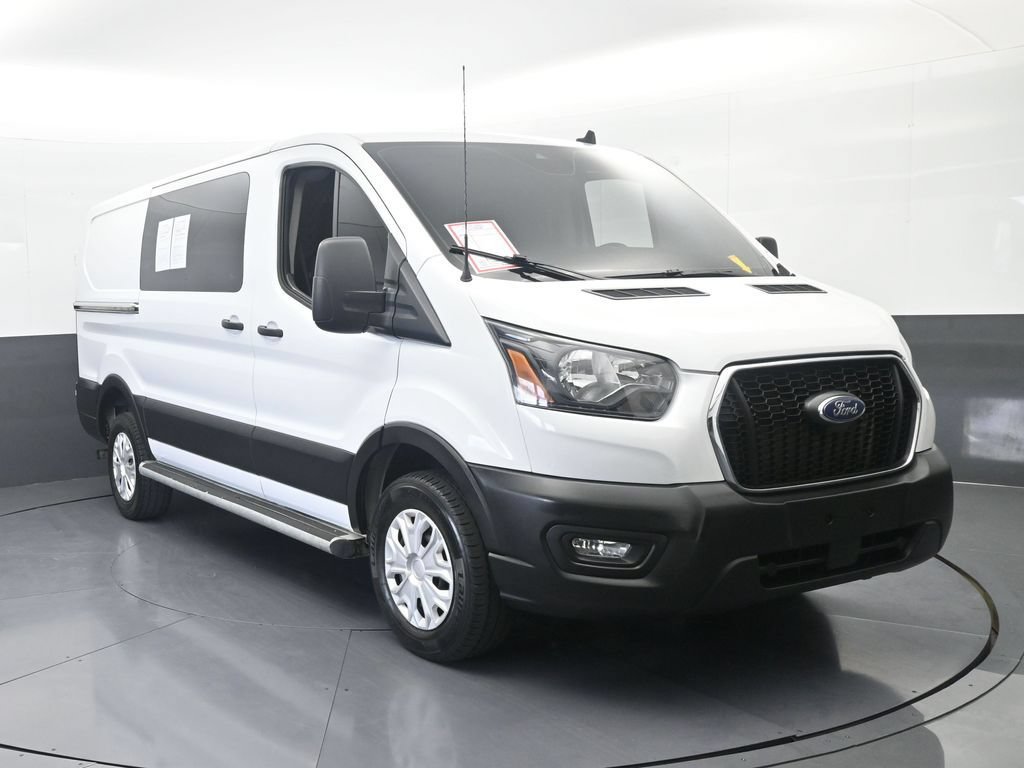 Used 2024 Ford Transit 250 Low Roof w/ Exterior Upgrade Package RWD image 9