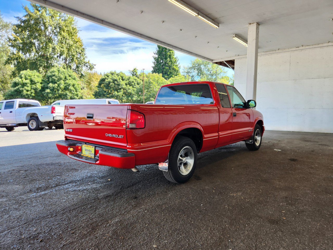 Used 2000 Chevrolet S10 Pickup LS w/ Preferred Equipment Group RWD image 3