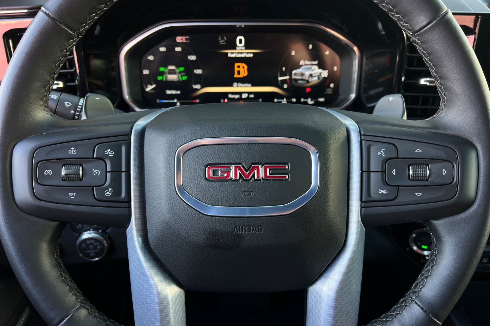 Used 2026 GMC Sierra 1500 Elevation w/ Elevation Premium Package AWD/4WD image 35