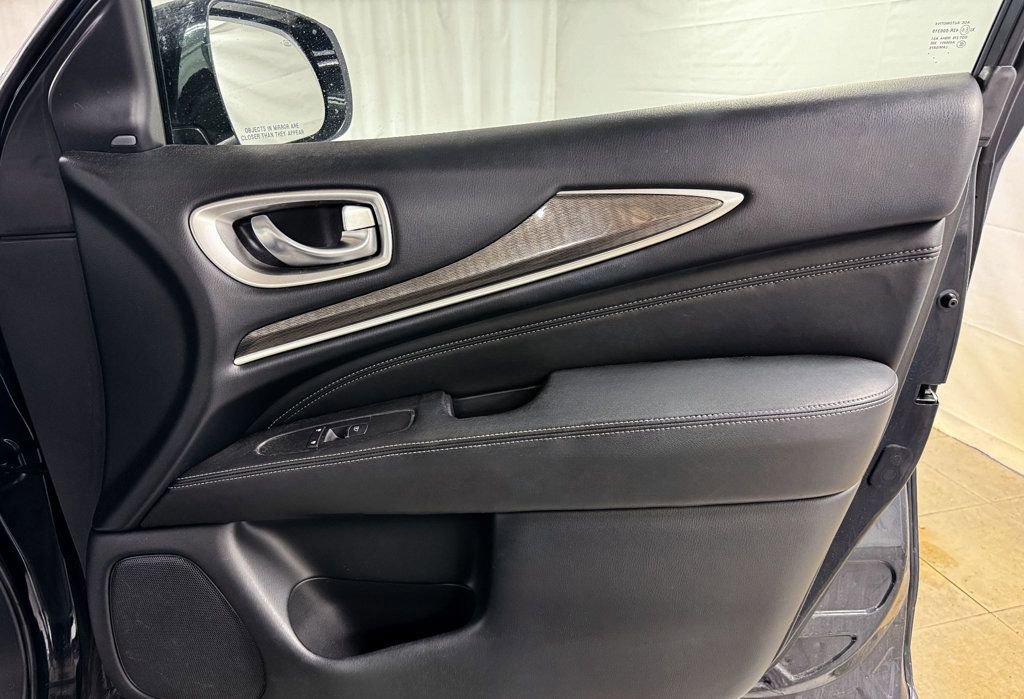 Used 2019 INFINITI QX60 Pure image 17