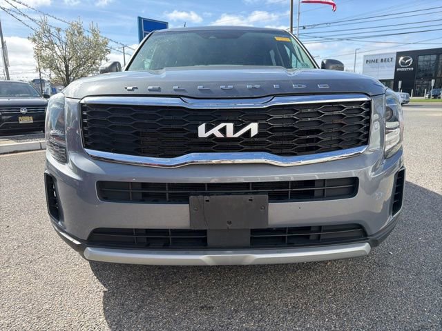 Used 2022 Kia Telluride LX image 2