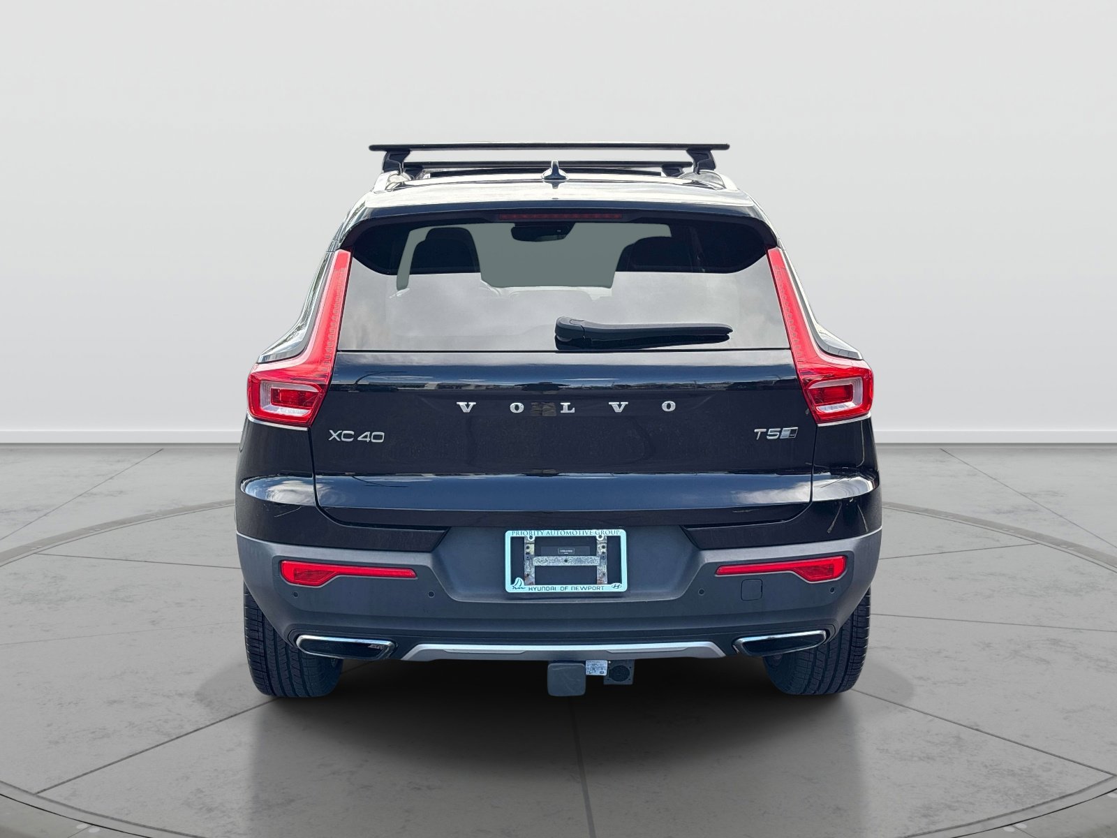 Used 2019 Volvo XC40 T5 Inscription AWD/4WD image 4