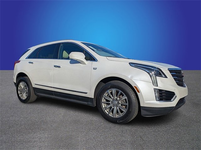 Used 2018 Cadillac XT5 Luxury w/ Driver Awareness Package image 7