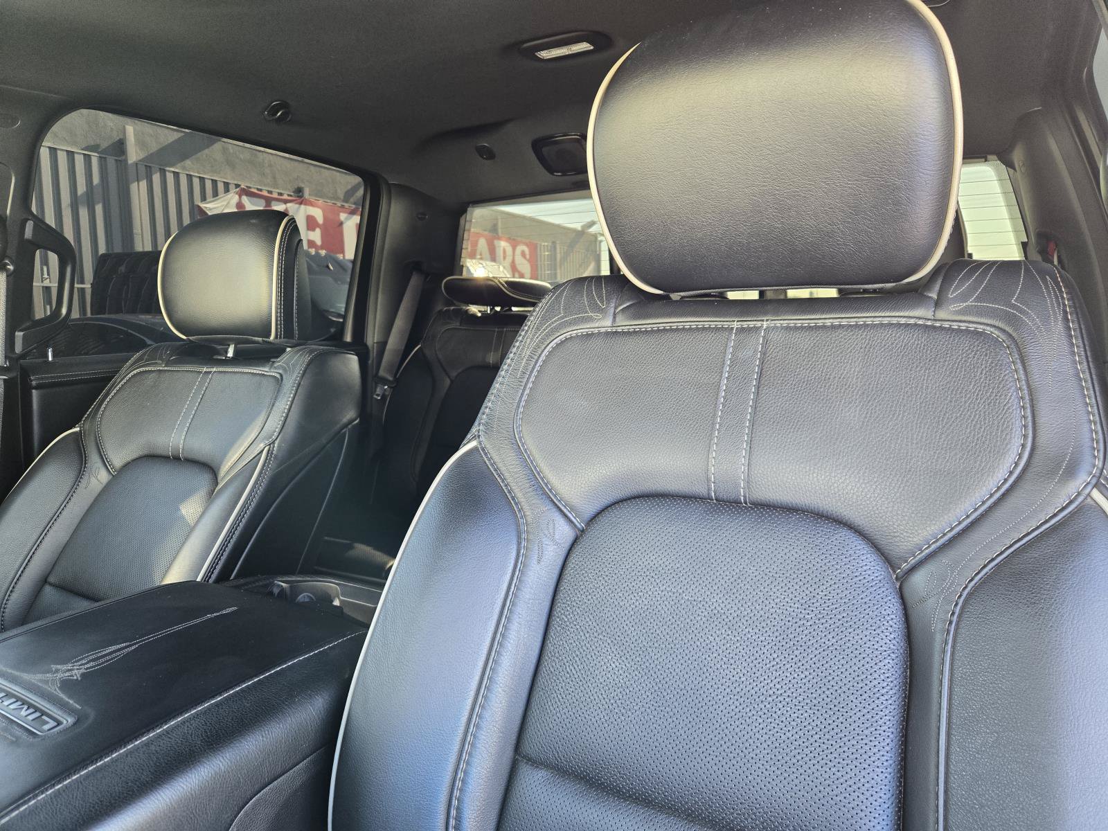 Used 2023 RAM 1500 Limited w/ Night Edition RWD image 25