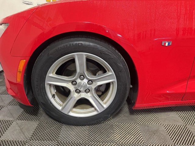 Used 2017 Chevrolet Camaro LT image 14
