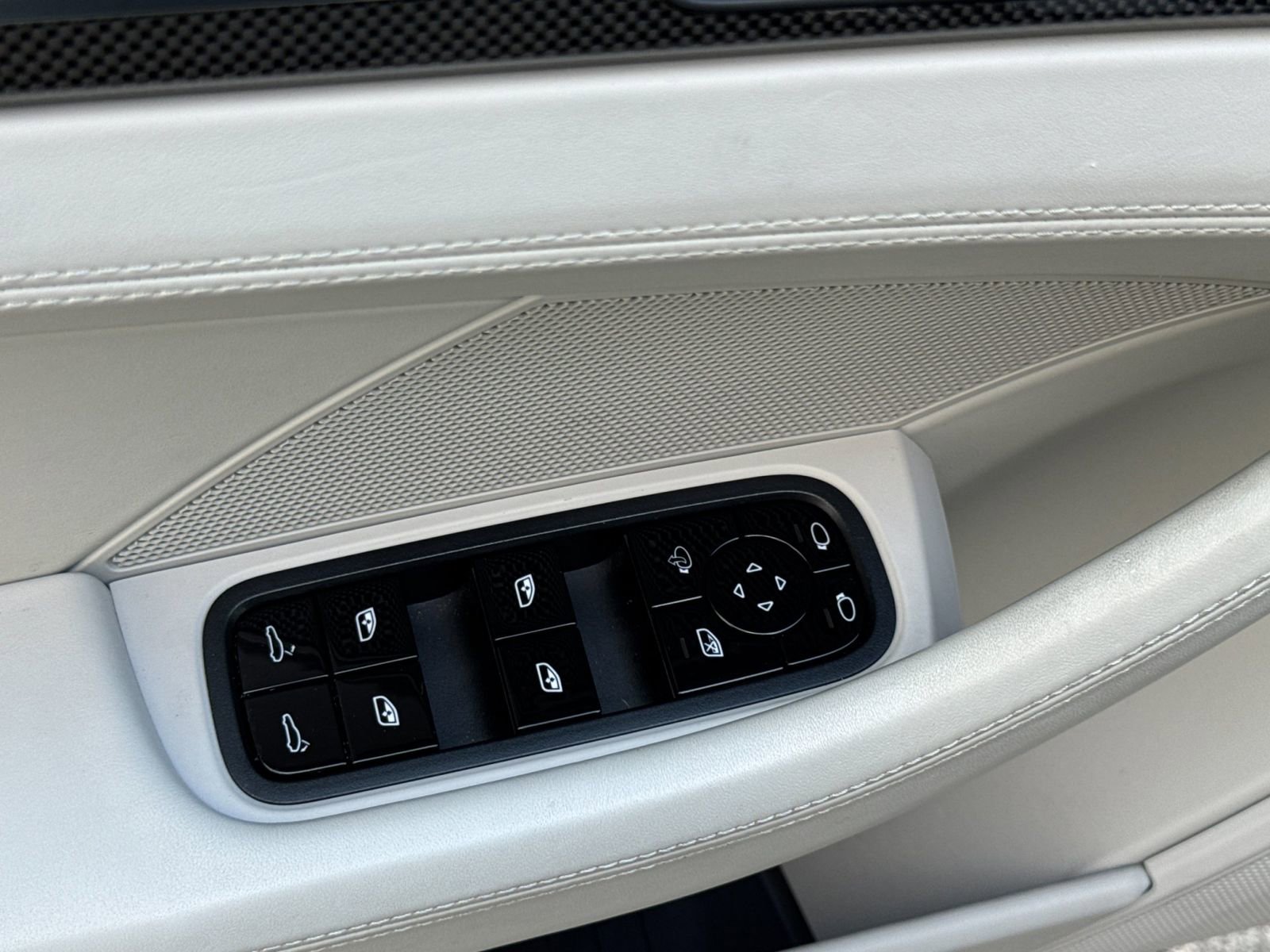 Certified 2017 Porsche Panamera Turbo image 13