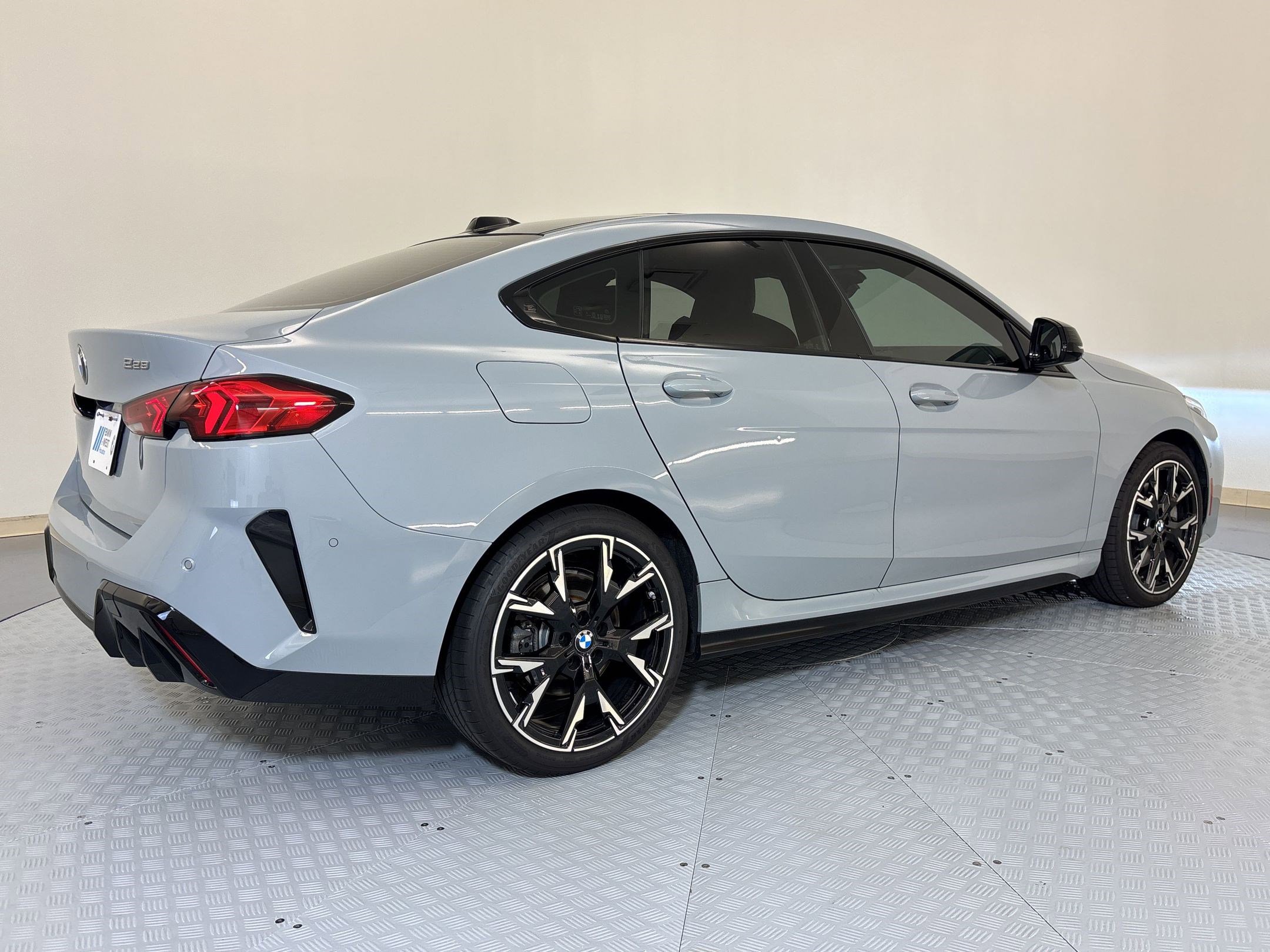 Used 2026 BMW 228i w/ Technology Package FWD image 9