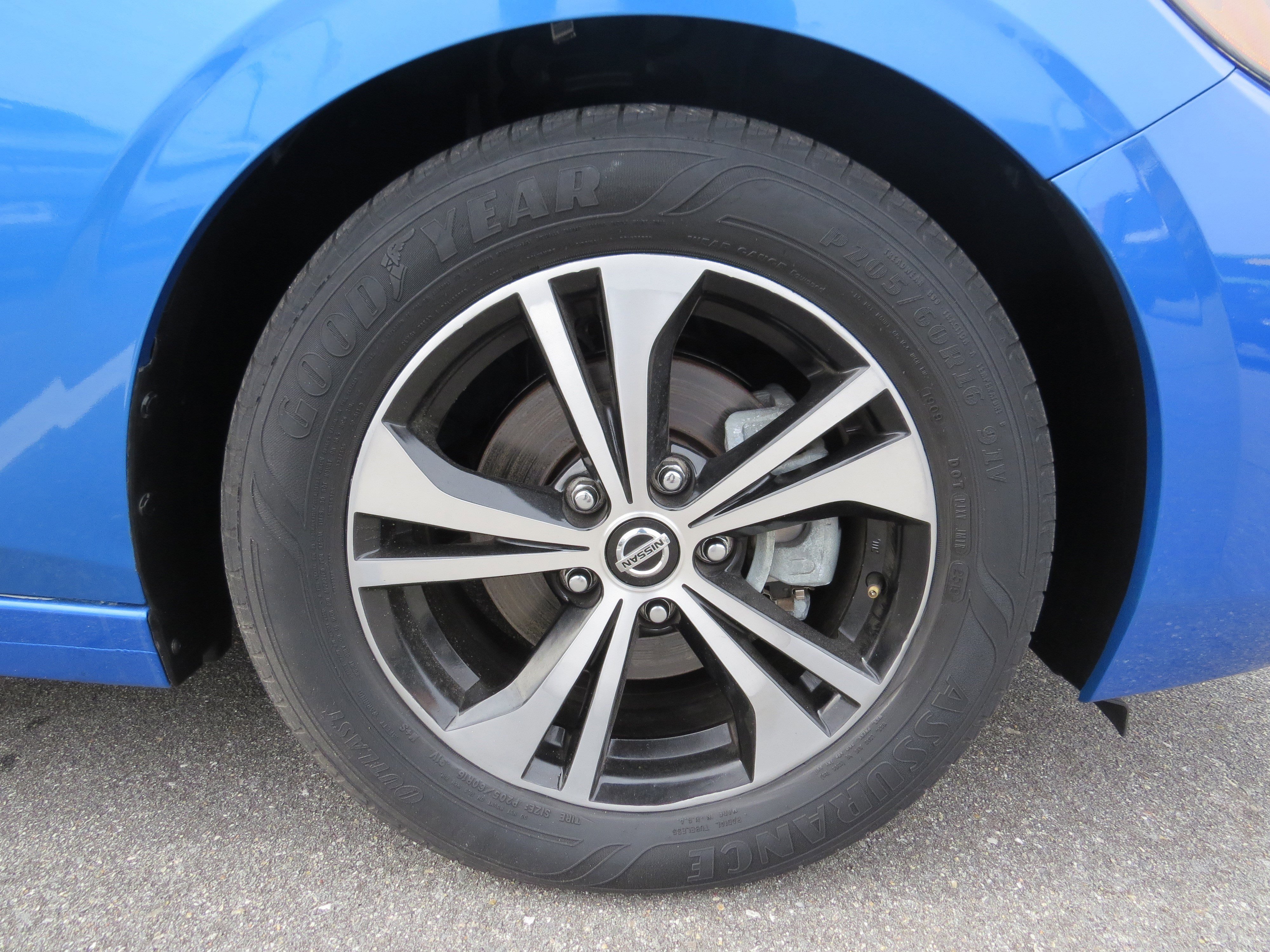 Used 2023 Nissan Sentra SV image 10