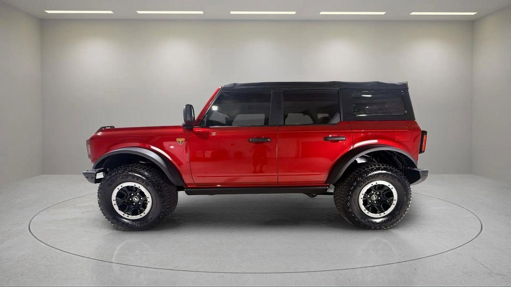 Used 2021 Ford Bronco Badlands w/ Sasquatch Package image 18