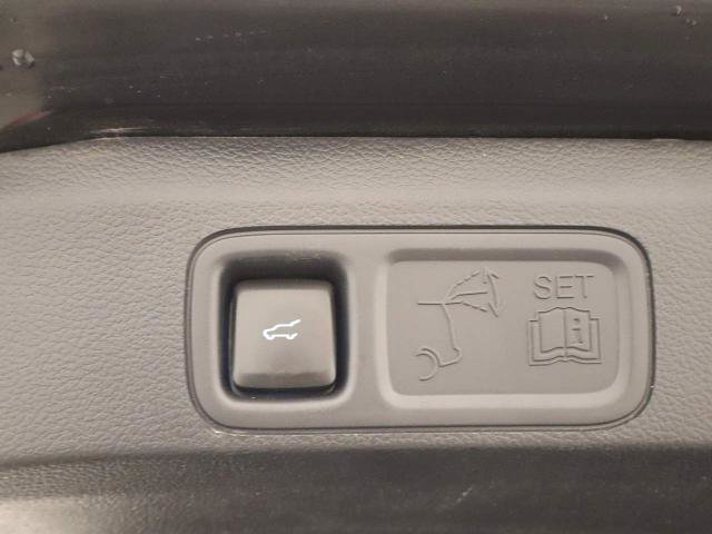 Certified 2024 Ford Expedition Limited AWD/4WD image 24