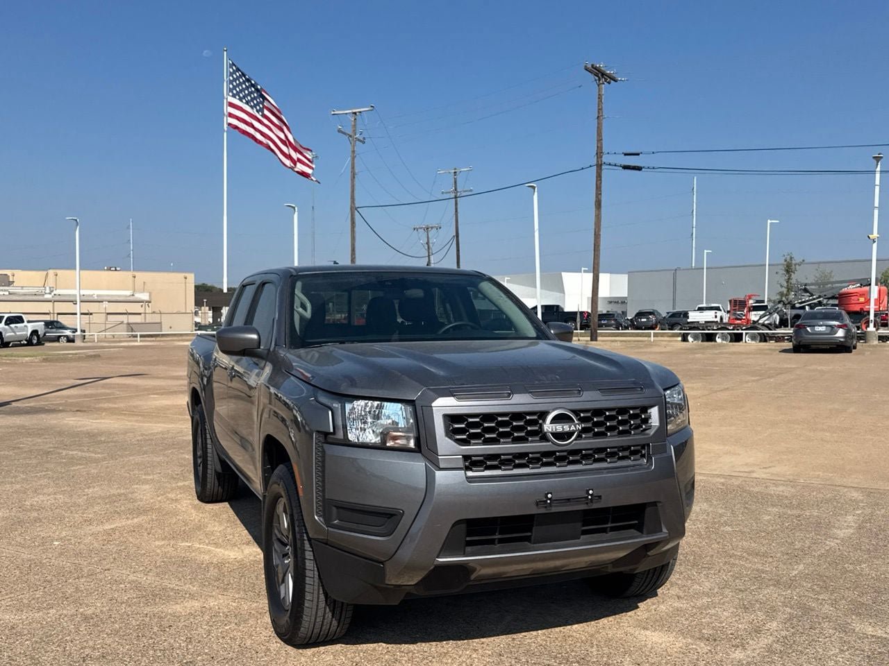 Certified 2025 Nissan Frontier SV w/ Tow Package RWD image 3