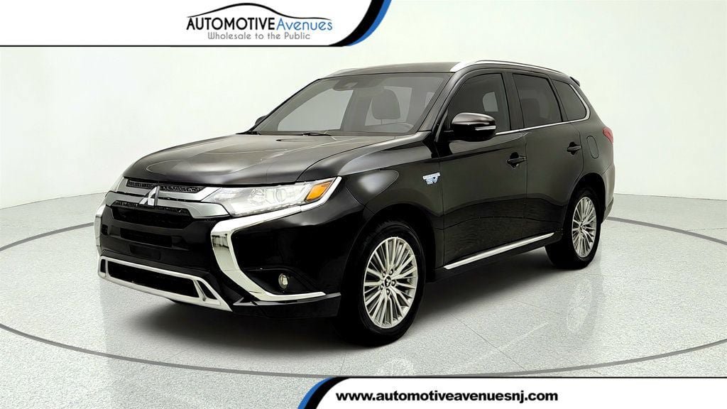 Used 2020 Mitsubishi Outlander SEL AWD/4WD video 1