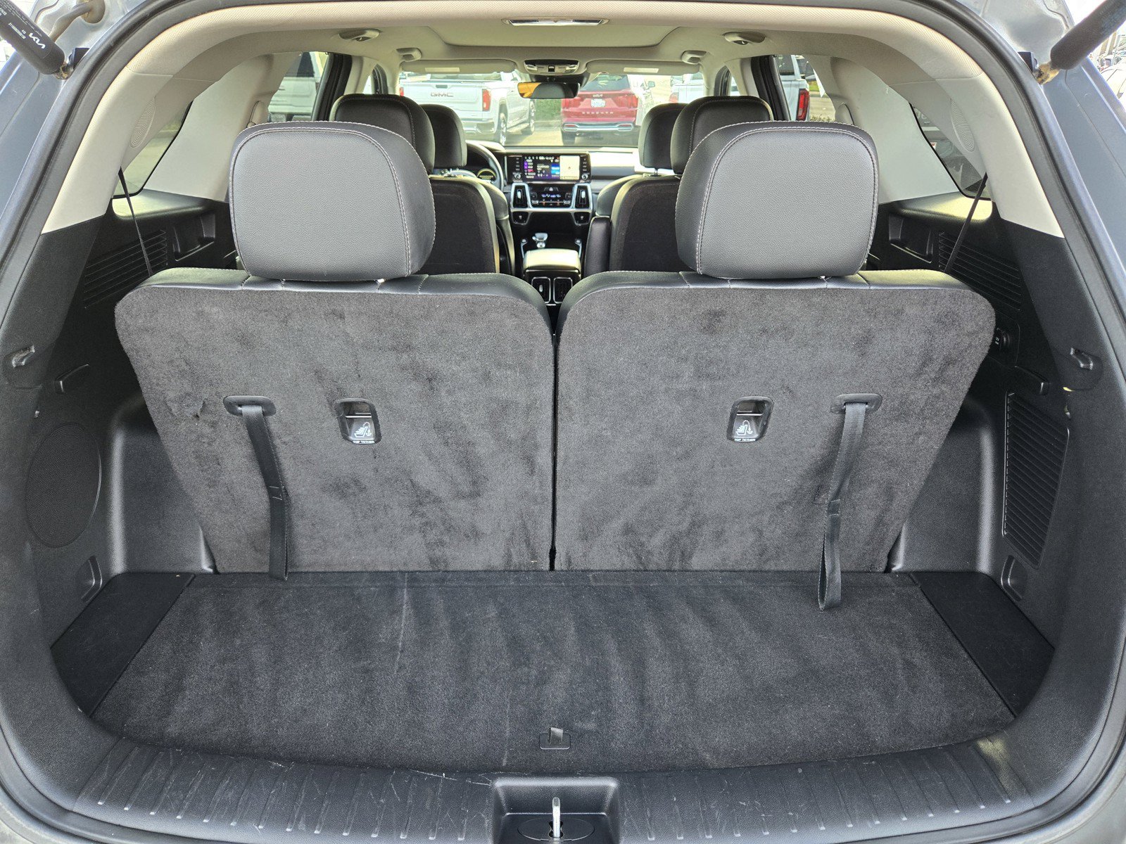 Used 2023 Kia Sorento SX Prestige AWD/4WD image 9
