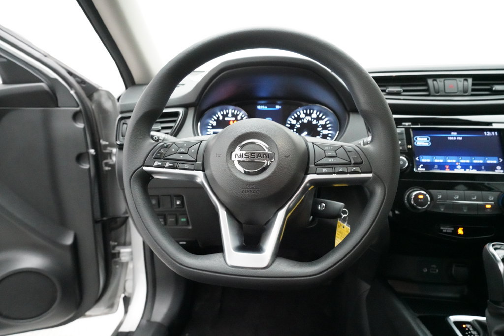 Used 2020 Nissan Rogue S AWD/4WD image 4