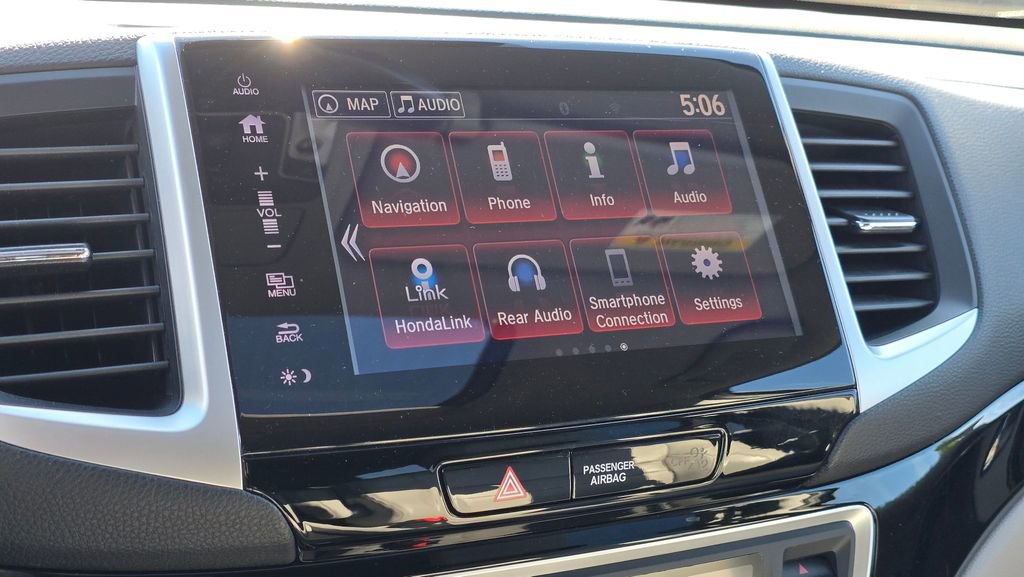 Used 2017 Honda Pilot Elite image 72