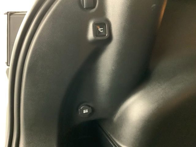 Used 2024 Jeep Compass Latitude w/ Sun and Sound Group image 36