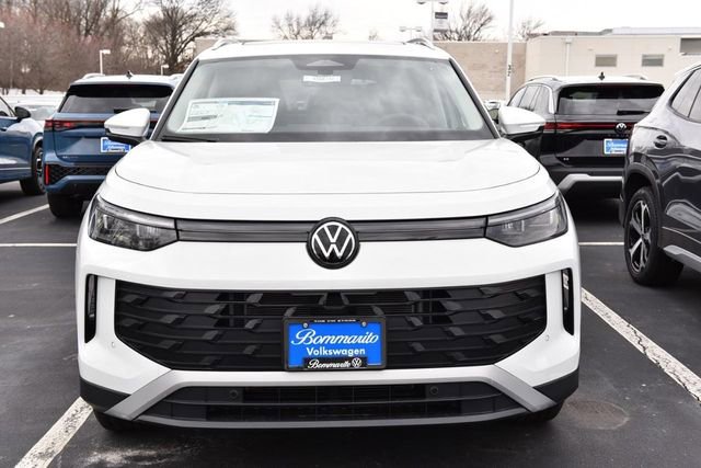 New 2026 Volkswagen Tiguan SE image 3