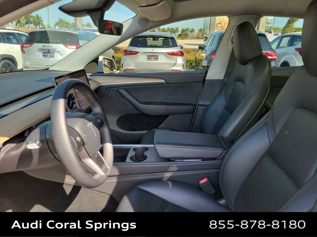 Used 2024 Tesla Model Y Long Range image 19