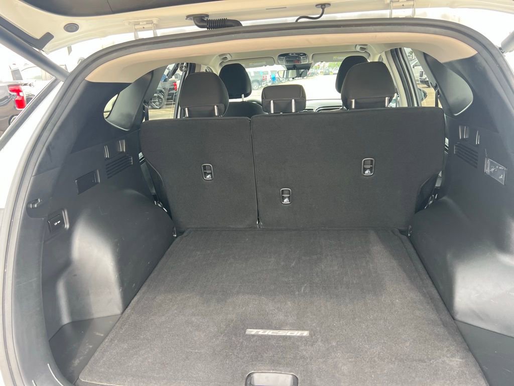 Used 2023 Hyundai Tucson SEL FWD image 28