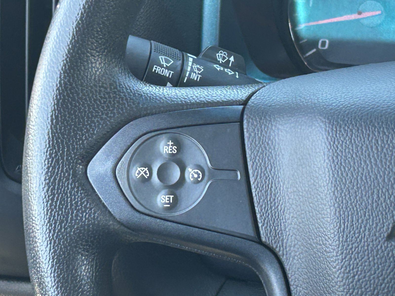 Used 2018 Chevrolet Silverado 1500 Custom RWD image 21