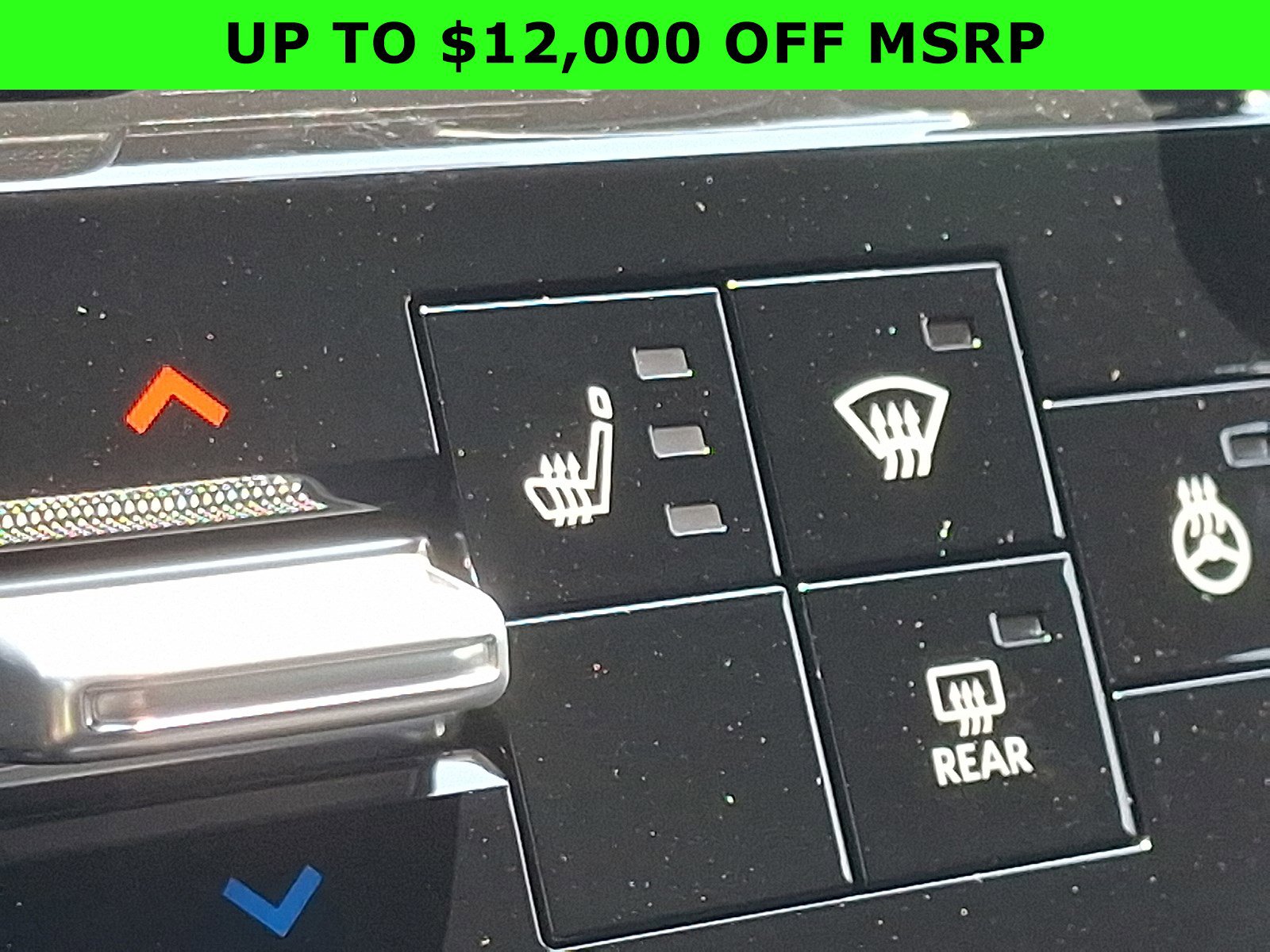 New 2025 Nissan Armada PRO-4X image 18