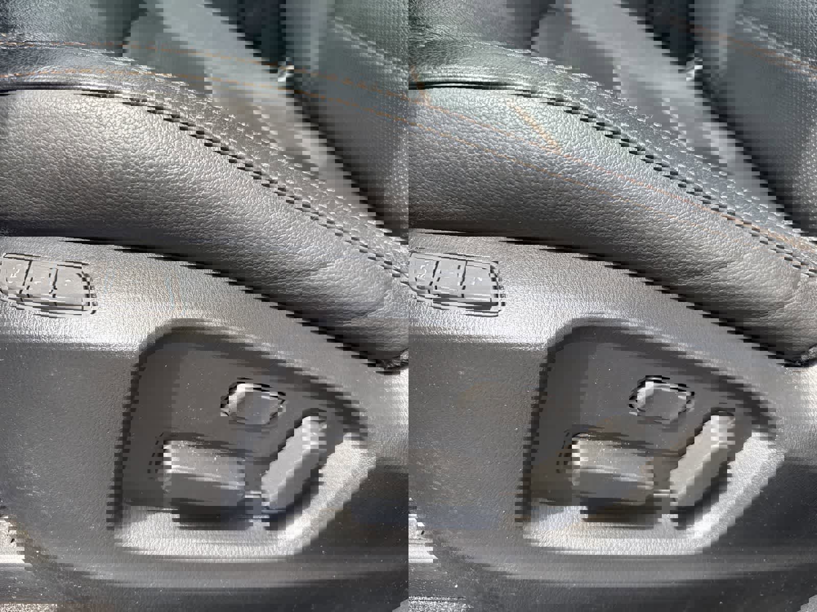 Used 2023 MAZDA CX-5 AWD 2.5 S w/ Premium Plus Pkg image 16