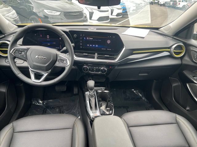 Used 2024 Chevrolet Trax ACTIV w/ Sunroof Package FWD image 21
