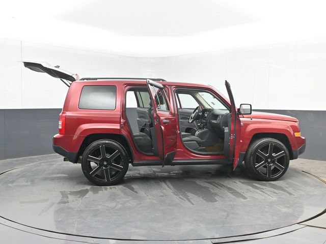 Used 2016 Jeep Patriot Sport FWD image 47