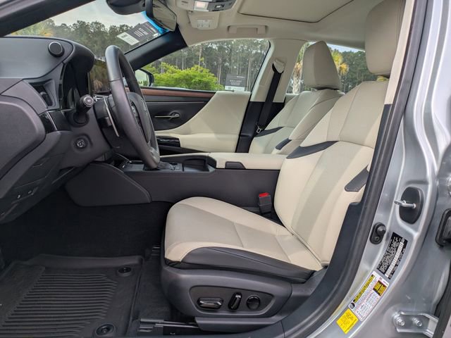 Used 2025 Lexus ES 350 w/ Premium Package image 25
