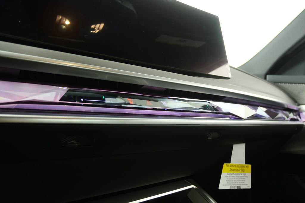 Used 2026 BMW 740i image 22