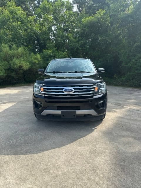 Used 2019 Ford Expedition Max XLT w/ Equipment Group 202A AWD/4WD image 2