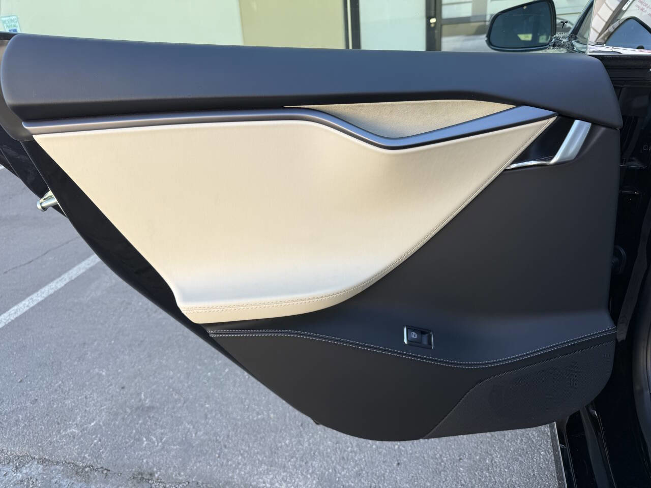 Used 2018 Tesla Model S 75D AWD/4WD image 23