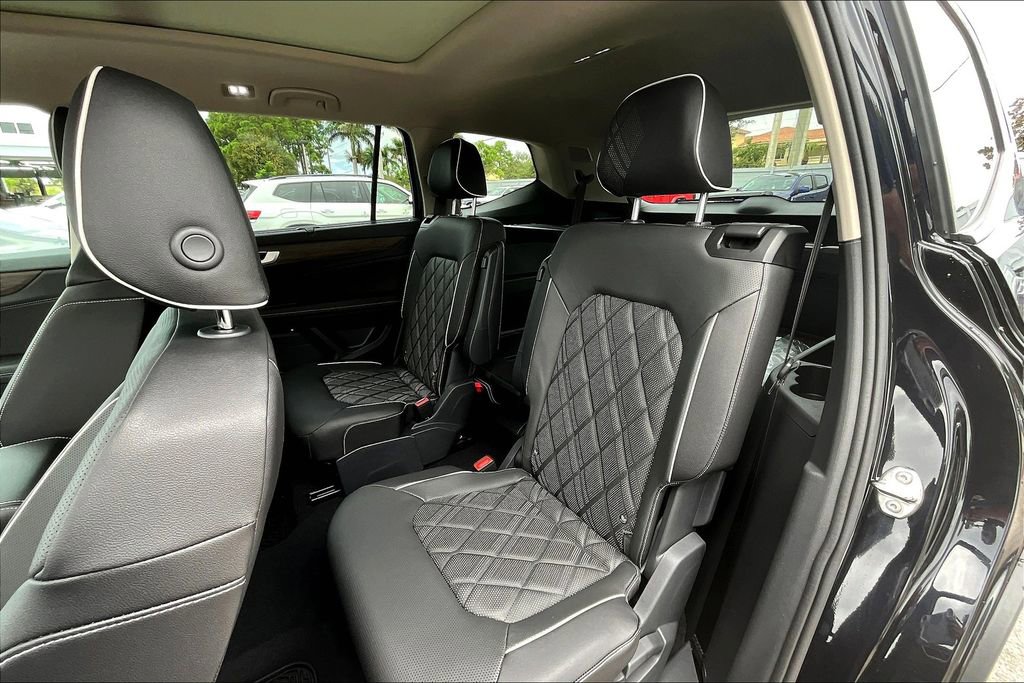 New 2026 Volkswagen Atlas SEL Premium R-Line image 16