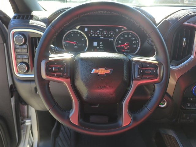 Used 2023 Chevrolet Silverado 3500 High Country w/ Safety Package II image 11