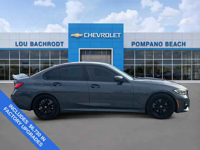 Used 2020 BMW 330i Sedan w/ M Sport Package RWD image 2