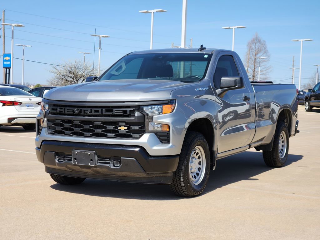 Used 2025 Chevrolet Silverado 1500 W/T w/ WT Value Package image 4