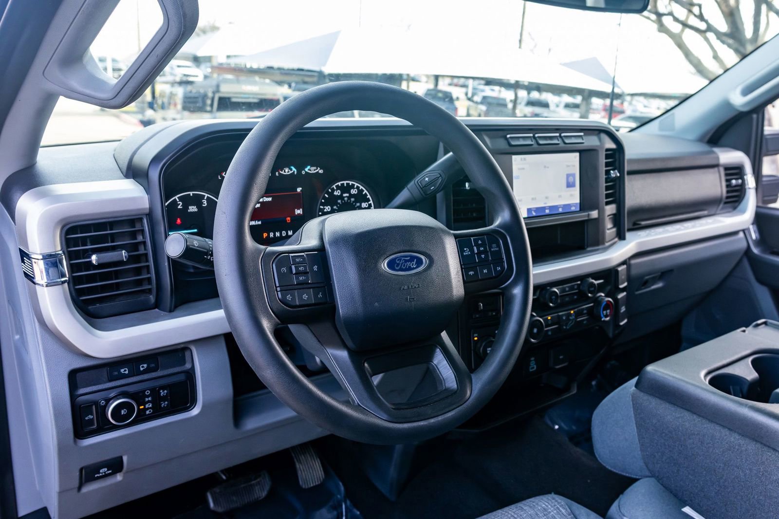 Used 2023 Ford F350 XLT AWD/4WD image 16