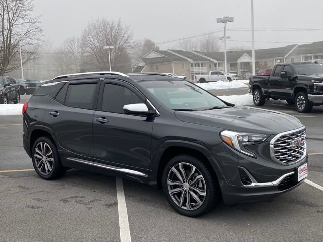 Used 2019 GMC Terrain Denali w/ Advanced Safety Package image 7