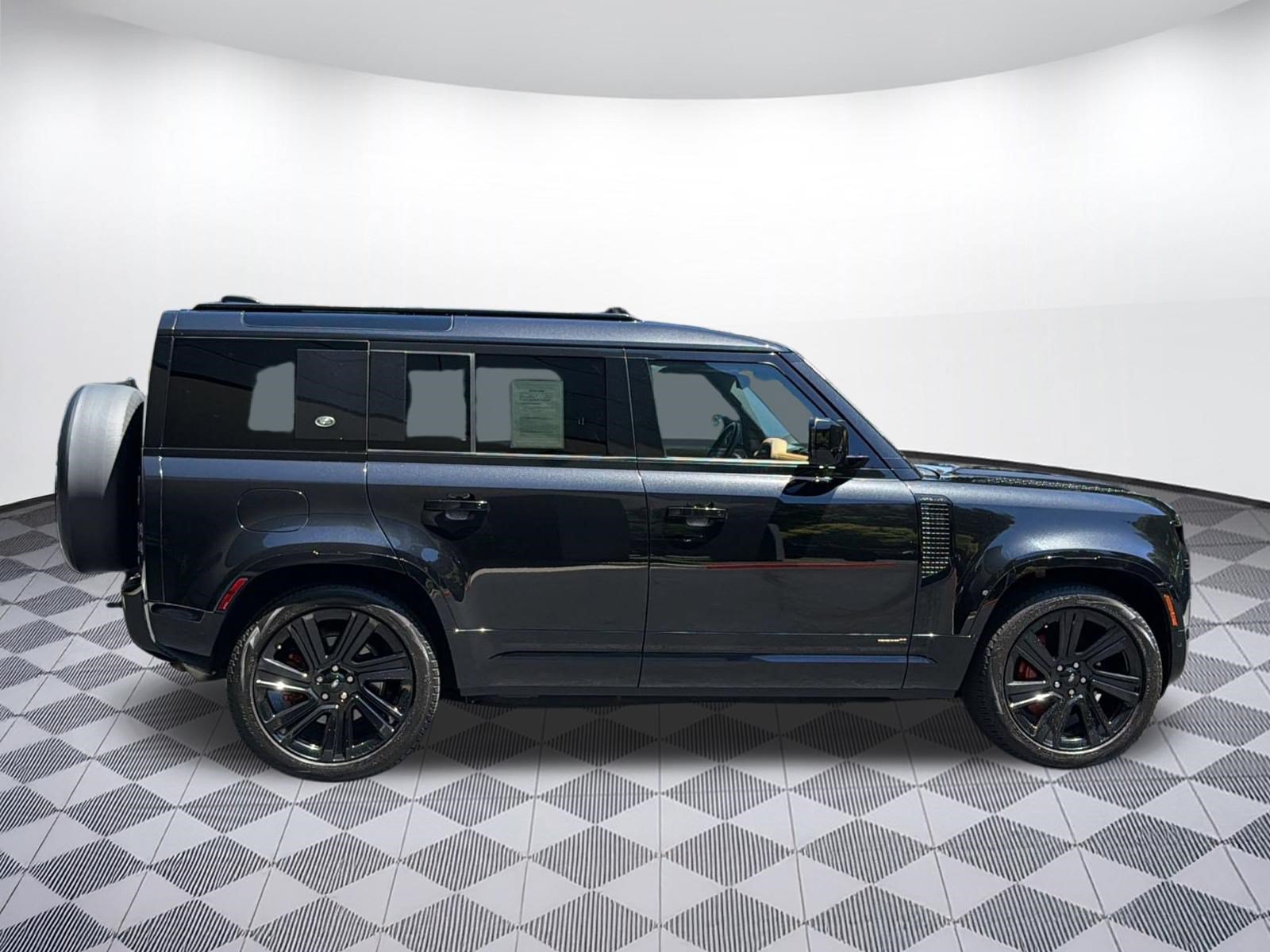 Used 2020 Land Rover Defender 110 X AWD/4WD image 8