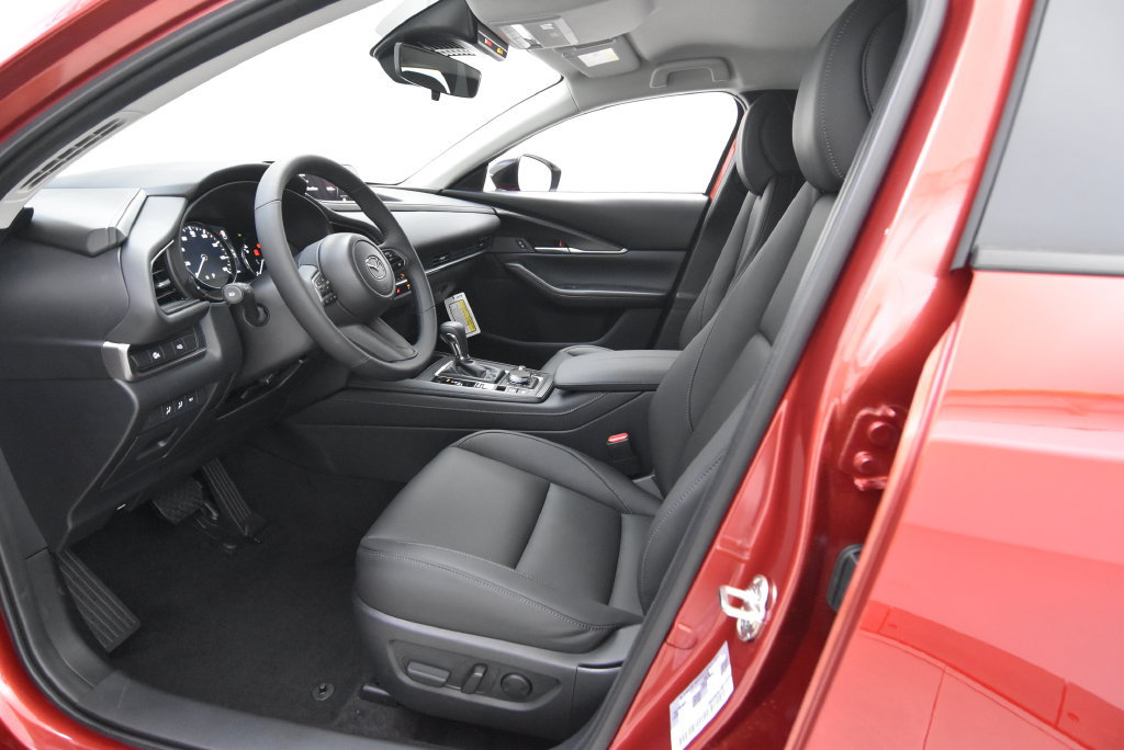 New 2026 MAZDA CX-30 AWD 2.5 S w/ Select Sport Pkg image 24