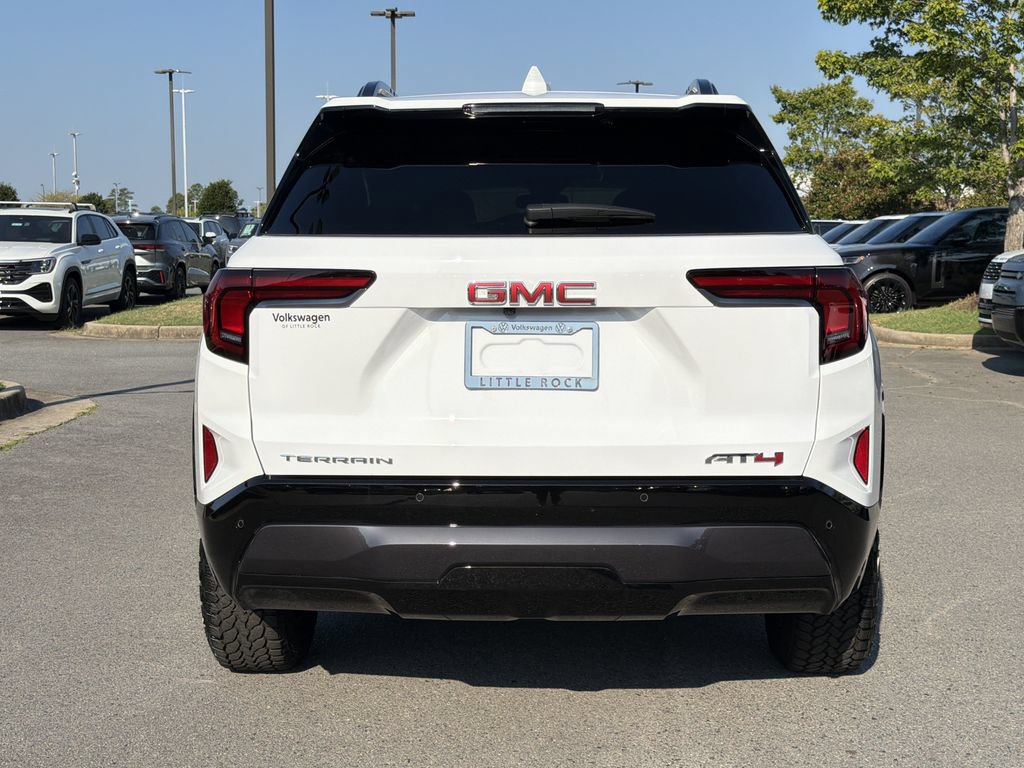 Used 2026 GMC Terrain AT4 w/ Convenience Package III AWD/4WD image 4