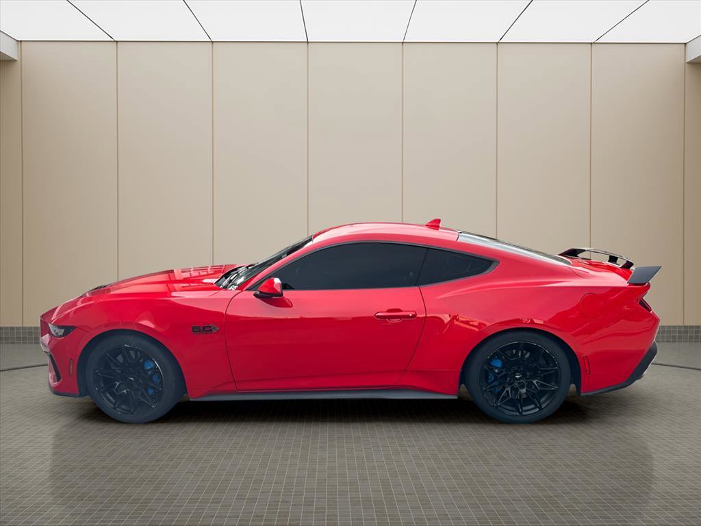 Used 2024 Ford Mustang GT Premium image 2