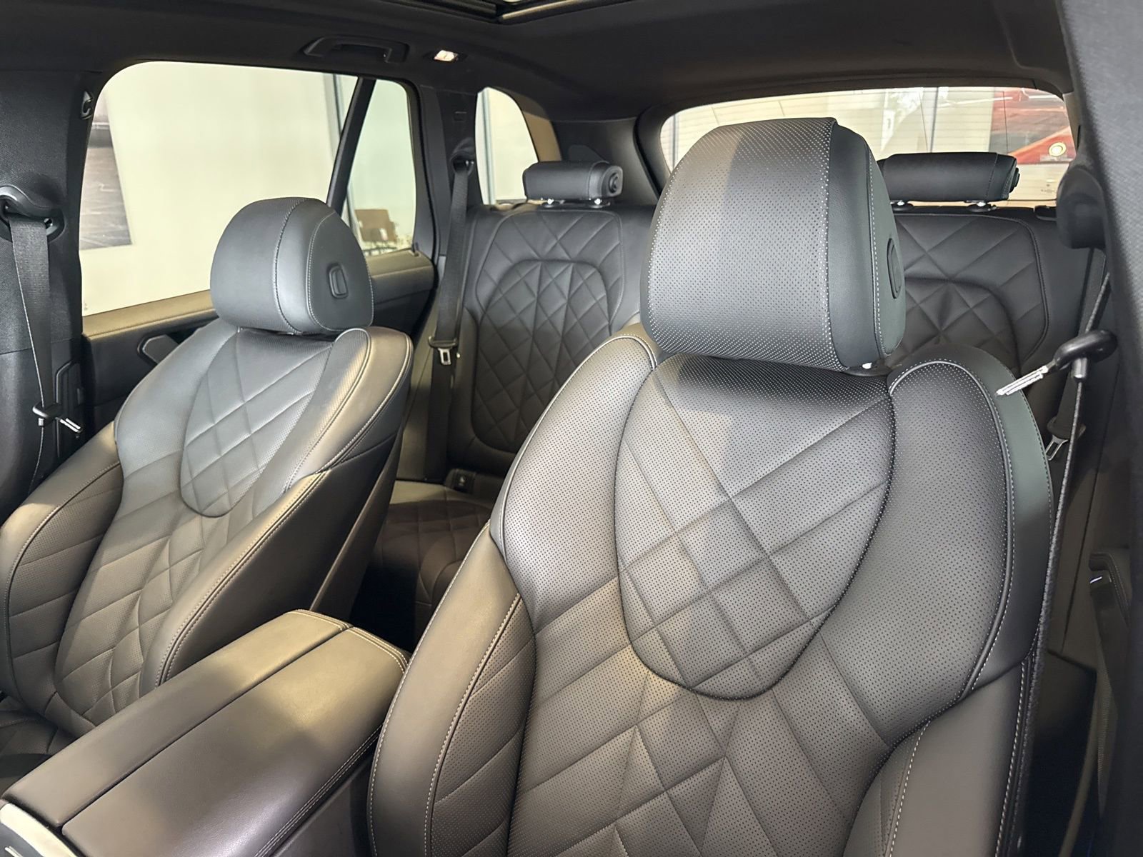 Used 2023 BMW X5 xDrive40i w/ M Sport Package image 26