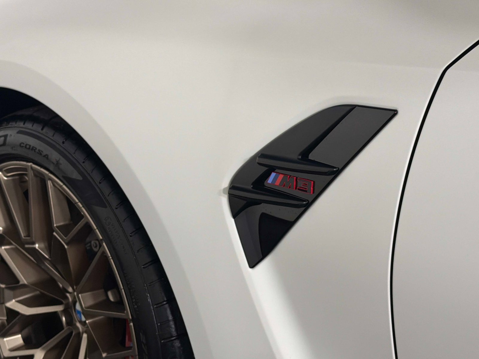 Used 2024 BMW M3 CS w/ M Driver's Package AWD/4WD image 36