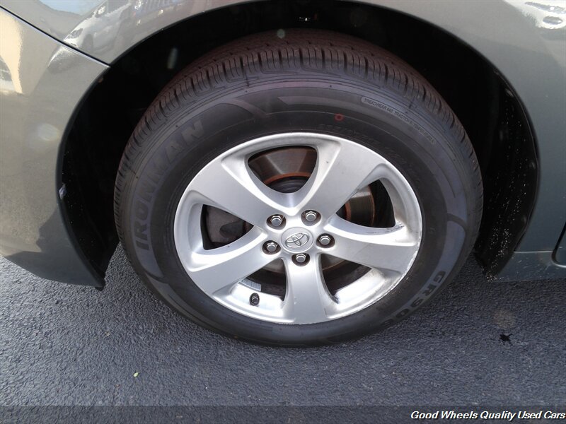 Used 2014 Toyota Sienna LE FWD image 10