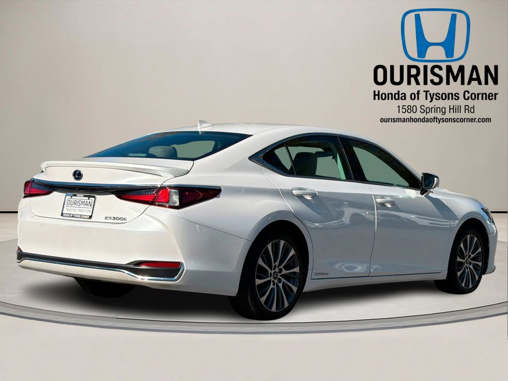 Used 2021 Lexus ES 300h w/ Premium Package image 3
