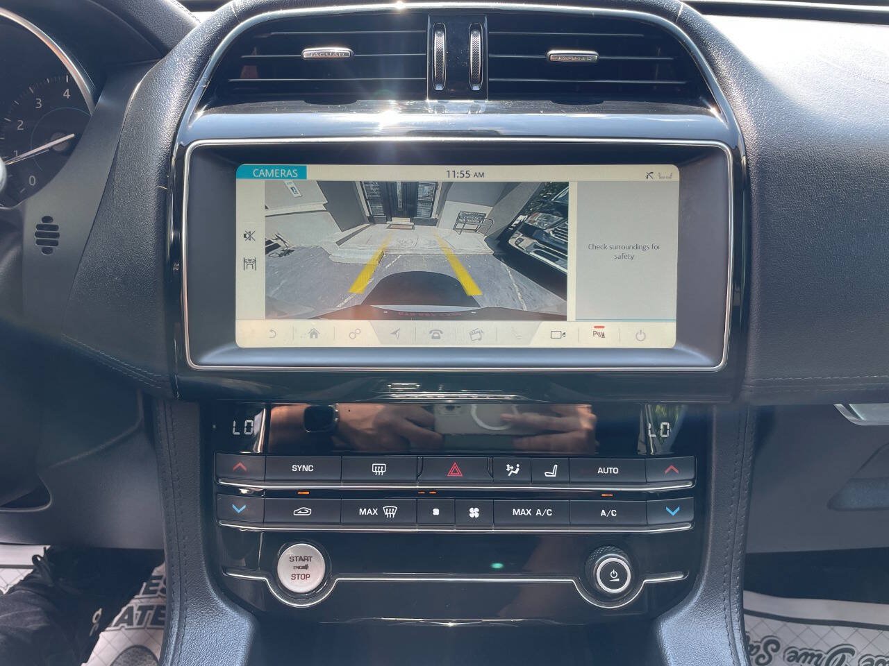 Used 2020 Jaguar F-PACE Prestige AWD/4WD image 14
