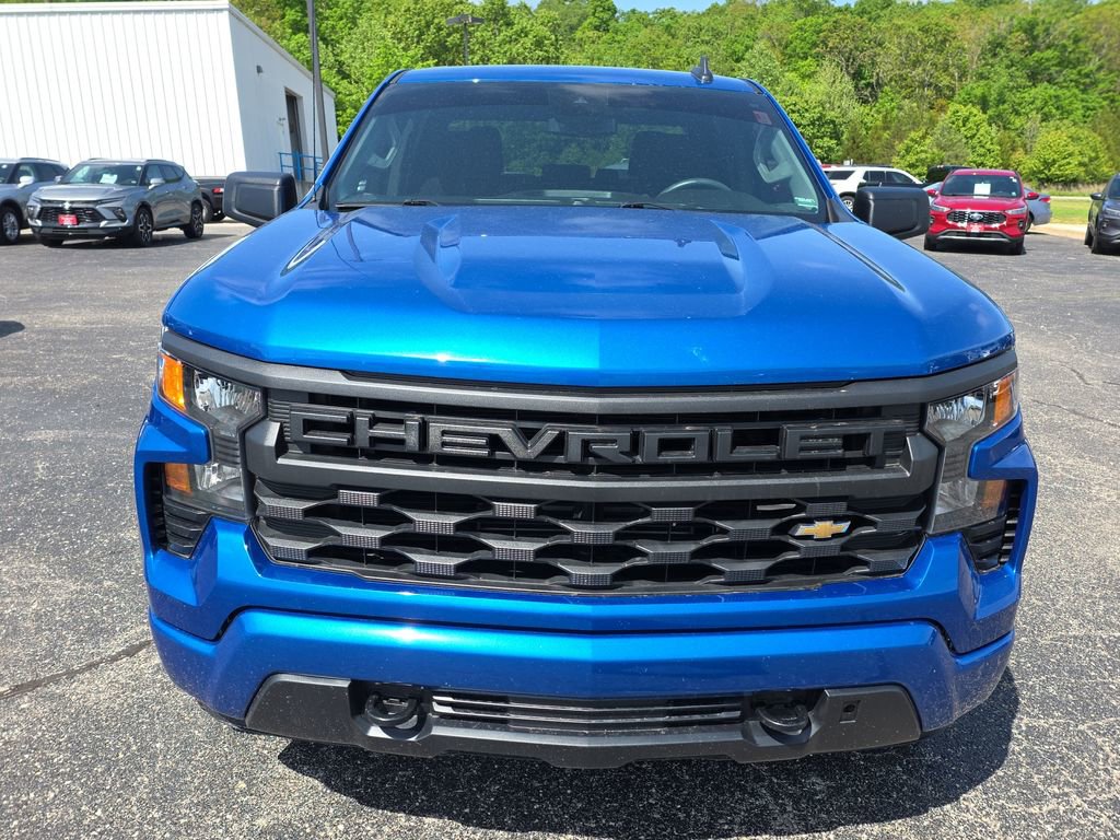 Used 2022 Chevrolet Silverado 1500 Custom AWD/4WD image 3