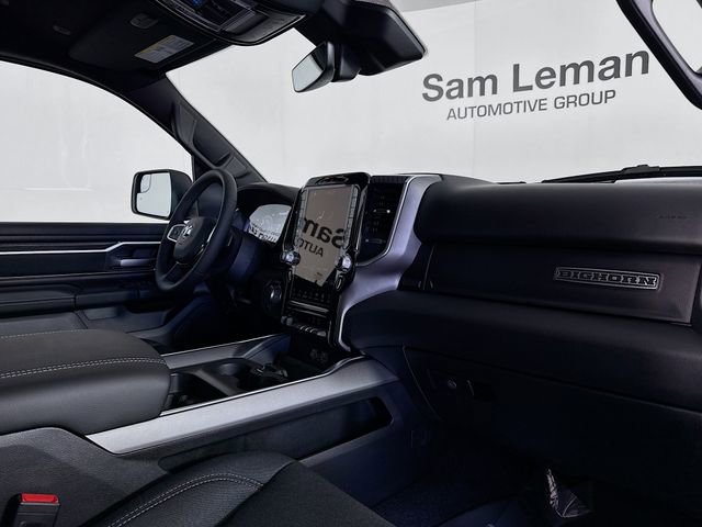New 2026 RAM 1500 4x4 Crew Cab image 28